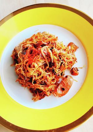 暗殺者のパスタ★濃厚トマトお焦げビーフン-レシピのメイン写真