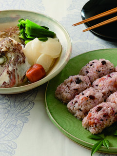 鯛のあら煮と 十五穀米おにぎりのお祝い膳-レシピのメイン写真