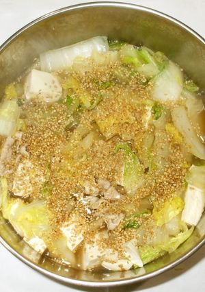 豆腐豚の胡麻鍋♪便秘に簡単便秘口臭に薬膳-レシピのメイン写真