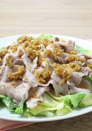 春キャベツと豚肉のフライパン蒸し　　　　-レシピのメイン写真