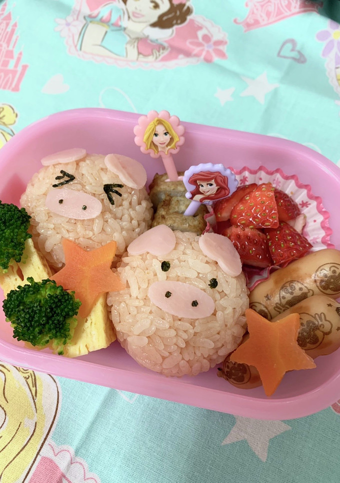 幼稚園子ぶたちゃんおにぎり弁当-レシピのメイン写真