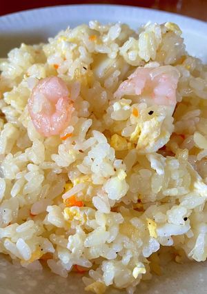 炊飯器で失敗なし！簡単エビピラフ-レシピのメイン写真