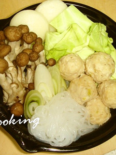 ふわふわ鶏団子ちゃんこ鍋-レシピのメイン写真