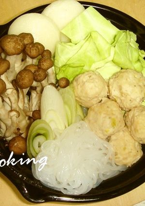 ふわふわ鶏団子ちゃんこ鍋-レシピのメイン写真