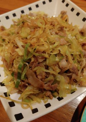 簡単★キャベツと豚バラの醤油炒め-レシピのメイン写真