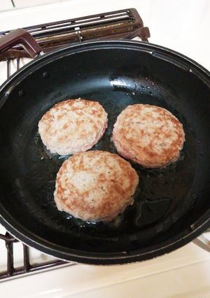 ふっくら柔らか豆腐ハンバーグ-レシピのメイン写真