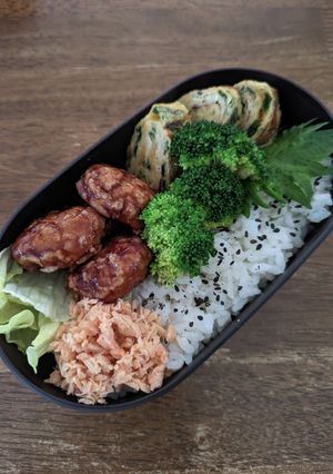 JK☆あおさ入り卵焼き弁当♪-レシピのメイン写真