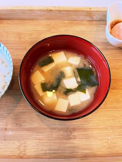いつもの味噌汁に白味噌プラス-レシピのメイン写真