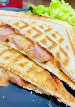 ピザトースト風ホットサンド-レシピのメイン写真