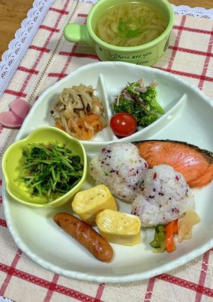 今朝はおにぎりdeワンプレート♪-レシピのメイン写真