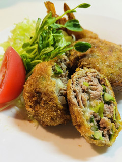 我が家のキャベツ+チーズインメンチカツ☆-レシピのメイン写真