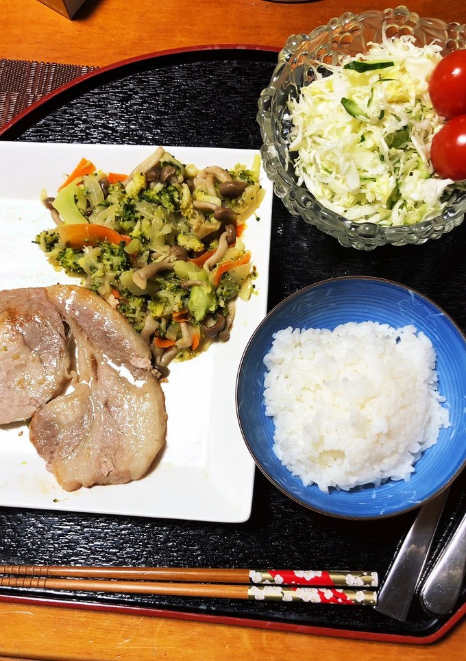 豚テキと野菜炒め-レシピのメイン写真