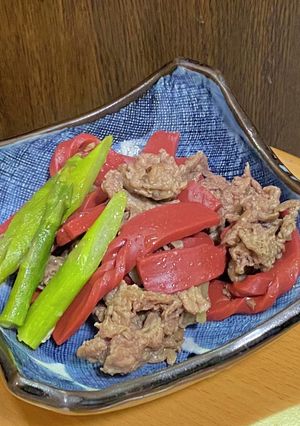 赤こんにゃくと牛肉の炒め煮-レシピのメイン写真