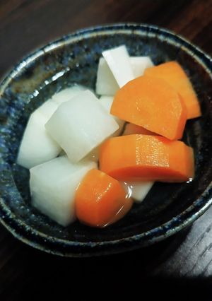 簡単小鉢♪色々野菜のピクルス-レシピのメイン写真