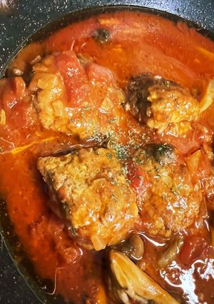トマト缶で煮込みハンバーグ-レシピのメイン写真