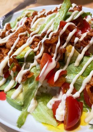 豚コマとピザソースで！簡単タコライス-レシピのメイン写真