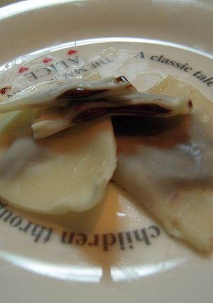 レンジで簡単☆餃子の皮でチョコのおやつ-レシピのメイン写真