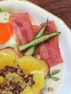 オクラ半分にして焼いただけ-レシピのメイン写真