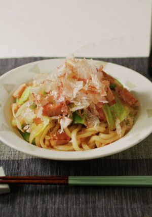 スペイン産オリーブオイル焼きうどん-レシピのメイン写真