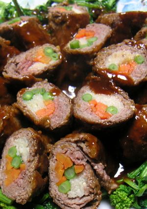 牛肉の３色巻き☆赤ワインソース-レシピのメイン写真
