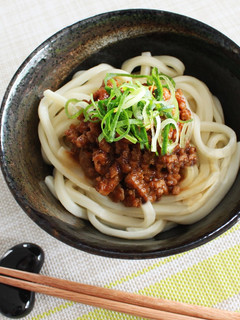 【しょうが焼のたれ】冷やし肉うどん-レシピのメイン写真