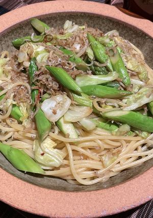 春よこい❀春野菜とじゃこのペペロンチーノ-レシピのメイン写真