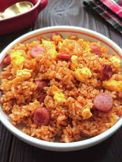 ウインナーと卵のピリ辛醤油鰹チャーハン-レシピのメイン写真