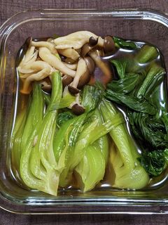 チンゲン菜としめじの煮浸し-レシピのメイン写真