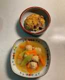 野菜と肉団子のスープ、豚肉のピカタ