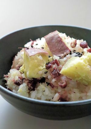 簡単♪餅つき機でさつま芋入り赤飯（メモ）-レシピのメイン写真