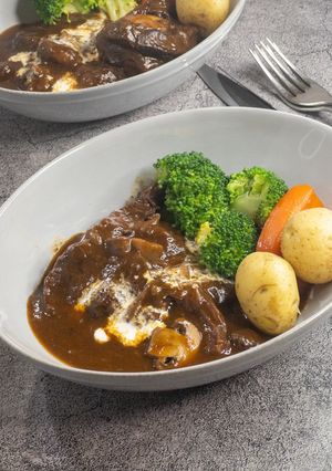 牛すね肉の本格ビーフシチュー-レシピのメイン写真