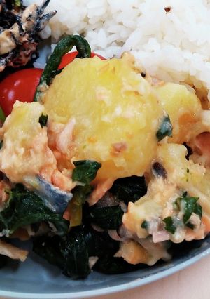 鮭とじゃがいものミルク煮-レシピのメイン写真