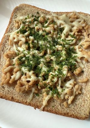 鶏そぼろとチーズのトースト-レシピのメイン写真