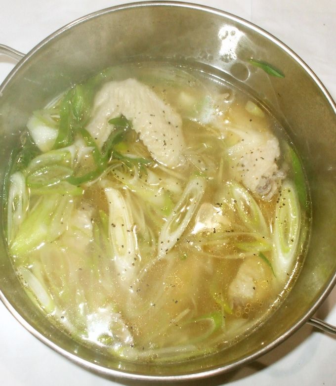 鶏手羽先スープ♪冬かぜに温まる漢方薬膳-レシピのメイン写真