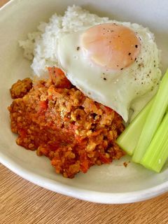 トマト缶とルーで簡単!キーマカレー-レシピのメイン写真