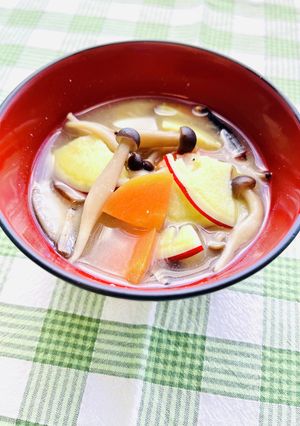 煮干しを使ったさつまいもの味噌汁-レシピのメイン写真