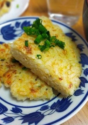 混ぜて焼くだけ！「卵かけご飯焼き」-レシピのメイン写真