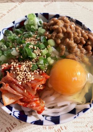 簡単4色つるネバうどん(糖質ゼロ麺使用)-レシピのメイン写真