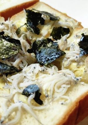 ごま油香るしらす海苔チーズトースト-レシピのメイン写真