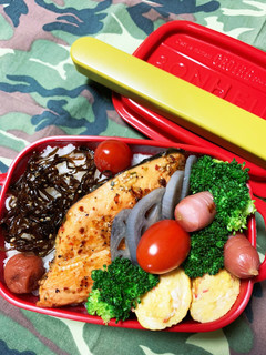 2/22 よっちゃん鮭ガーリック焼お弁当-レシピのメイン写真