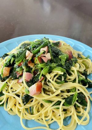 ワンパンで！ほうれん草とベーコンのパスタ-レシピのメイン写真
