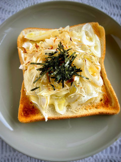 ごま油香る長ネギとお餅のチーズトースト-レシピのメイン写真