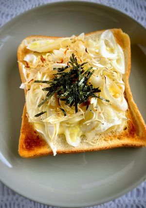 ごま油香る長ネギとお餅のチーズトースト-レシピのメイン写真