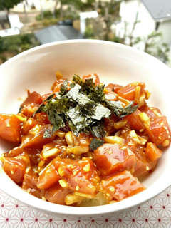 ごちゃ混ぜ!マグロ丼-レシピのメイン写真