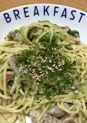 鶏肉とカリカリ梅の海苔クリームパスタ-レシピのメイン写真