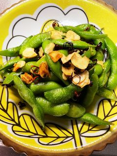時短簡単!一品に枝豆ニンニク炒め-レシピのメイン写真