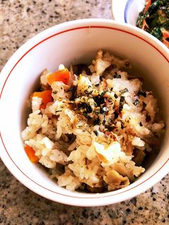 麺つゆで簡単炊き込みご飯-レシピのメイン写真
