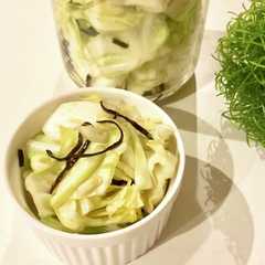 รูปของ キャベツと塩こんぶ和え✱常備菜