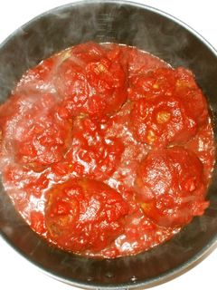 ハンバーグのトマト煮込み♪簡単トマト缶で-レシピのメイン写真