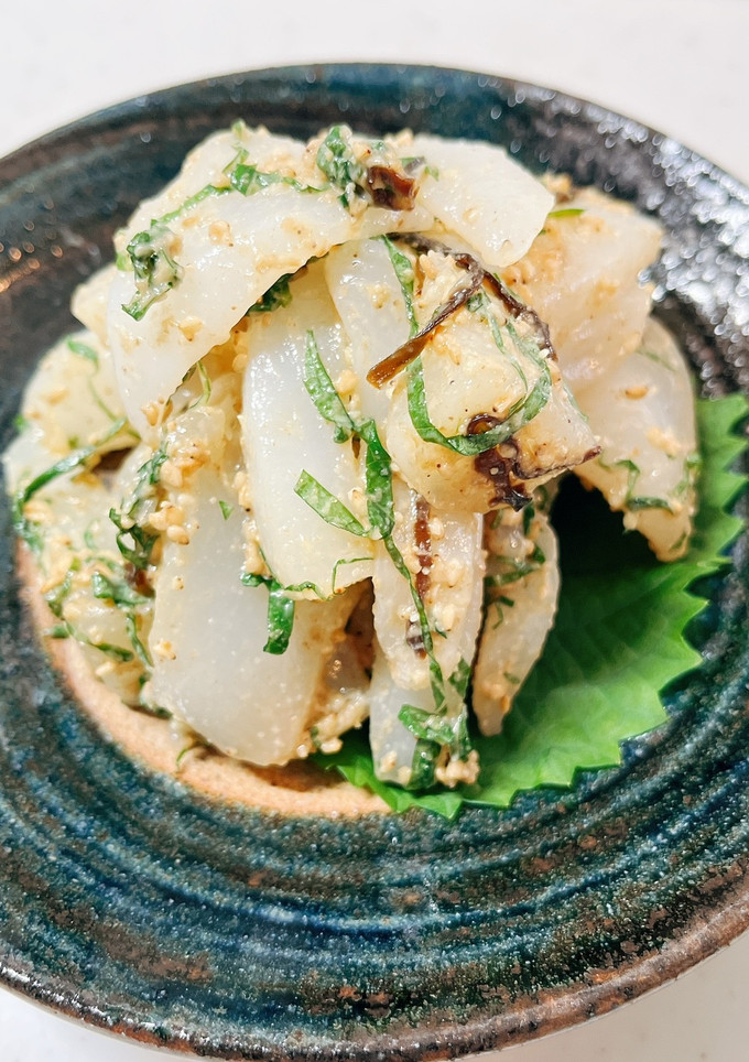 イカ刺と塩昆布の簡単おつまみ-レシピのメイン写真